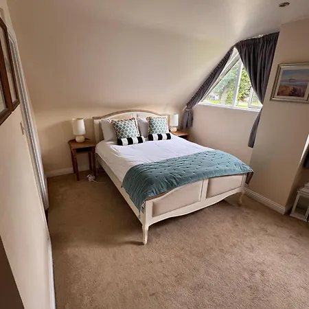 Horská chata 5 Bedroom Lodge In Portumna Forest Park Ireland Portumna